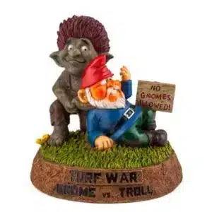 B&Q Gnome V Troll Turf War Garden Statue